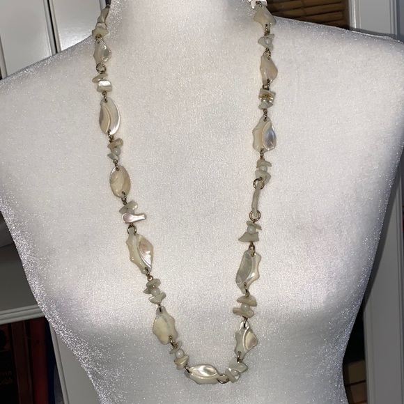 Iridescent Seashell Beach Party Summer Long Necklace Vintage - Picture 9 of 16